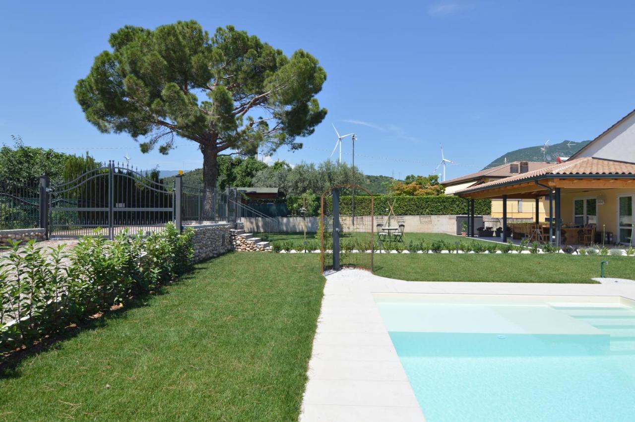 Agriturismo Pepe Rosa Rivoli Veronese Exteriör bild