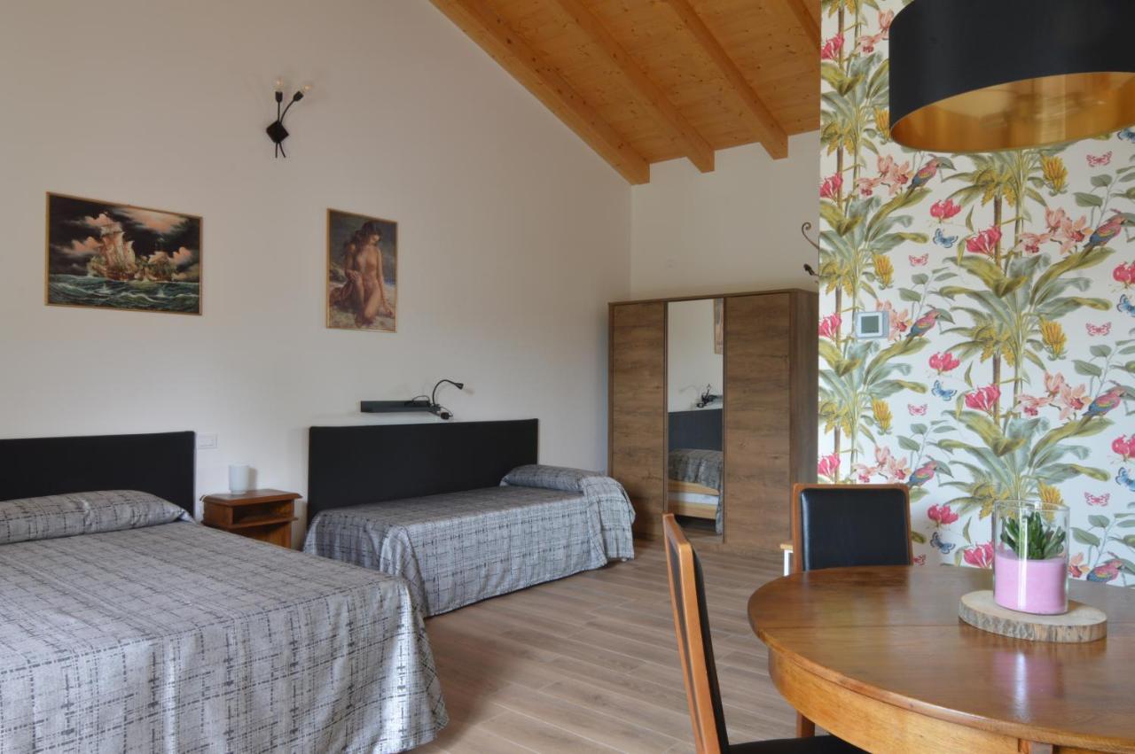 Agriturismo Pepe Rosa Rivoli Veronese Exteriör bild